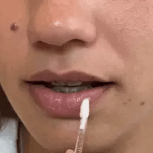 GLOSS LABIAL HIDRATANTE E PREENCHEDOR